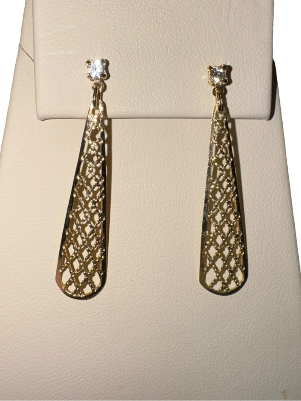 Gold Tone Dangle Earrings Clear Stones No Markings Tested Not Diamond Chic